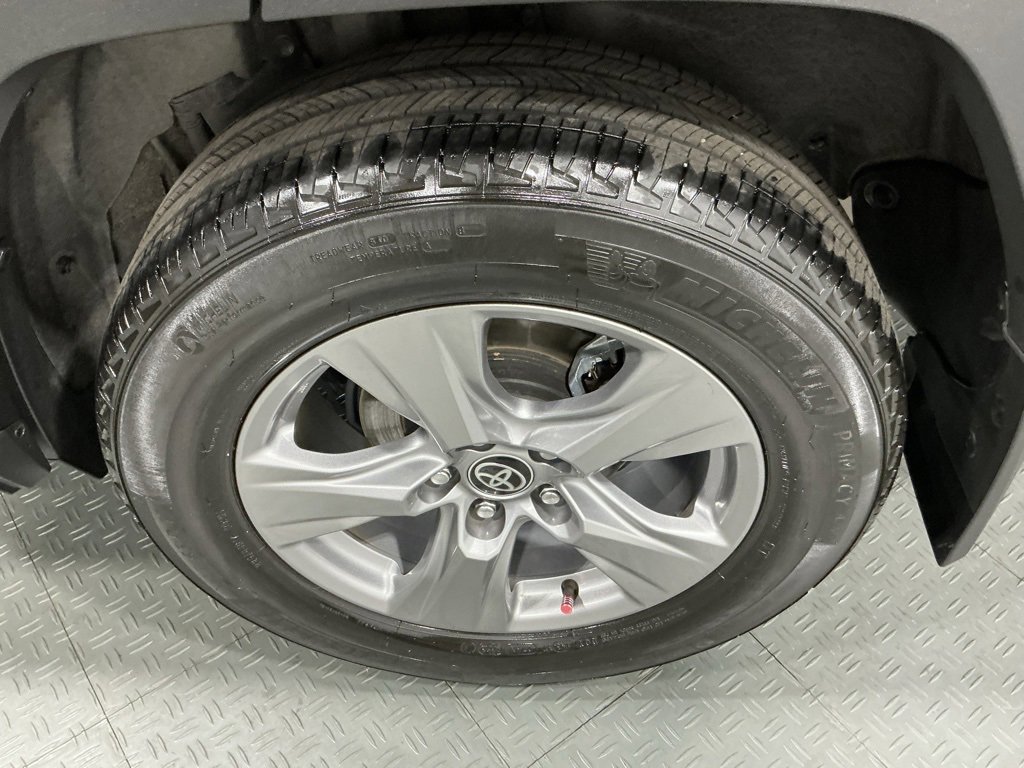 Used 2024 Toyota RAV4 XLE image 36