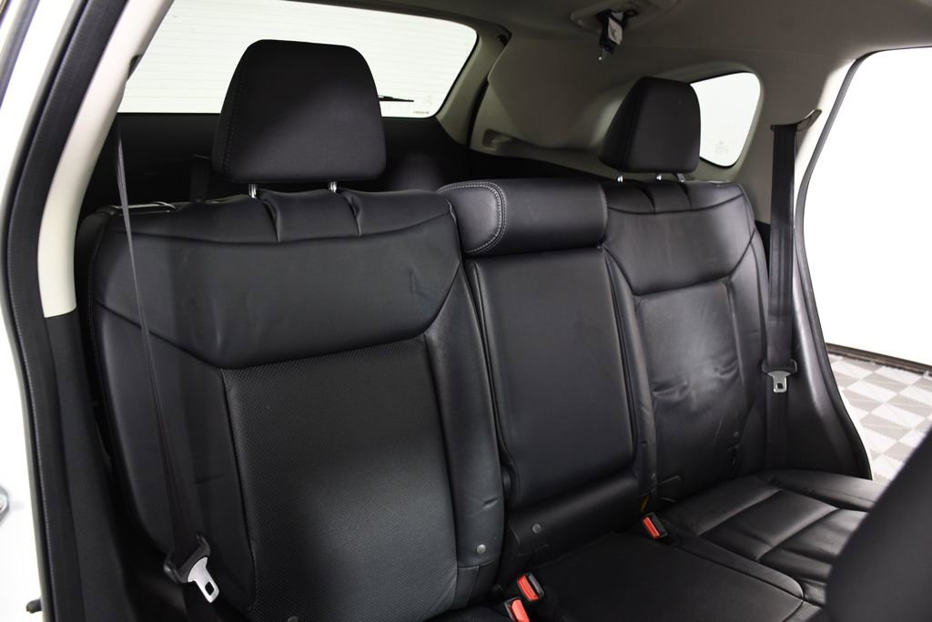 Used 2016 Honda CR-V Touring image 23