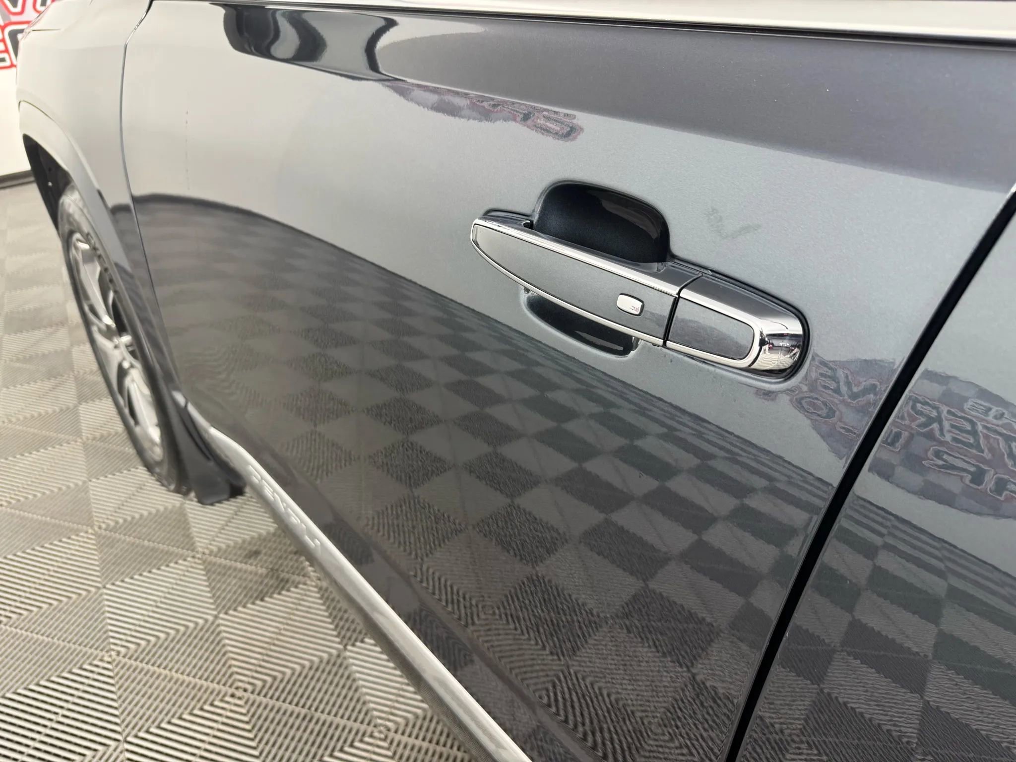 Used 2019 GMC Acadia Denali w/ Technology Package image 24