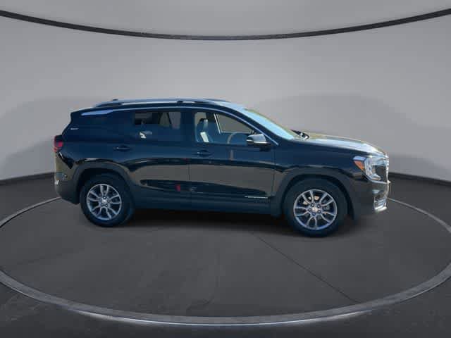Used 2023 GMC Terrain SLT image 9