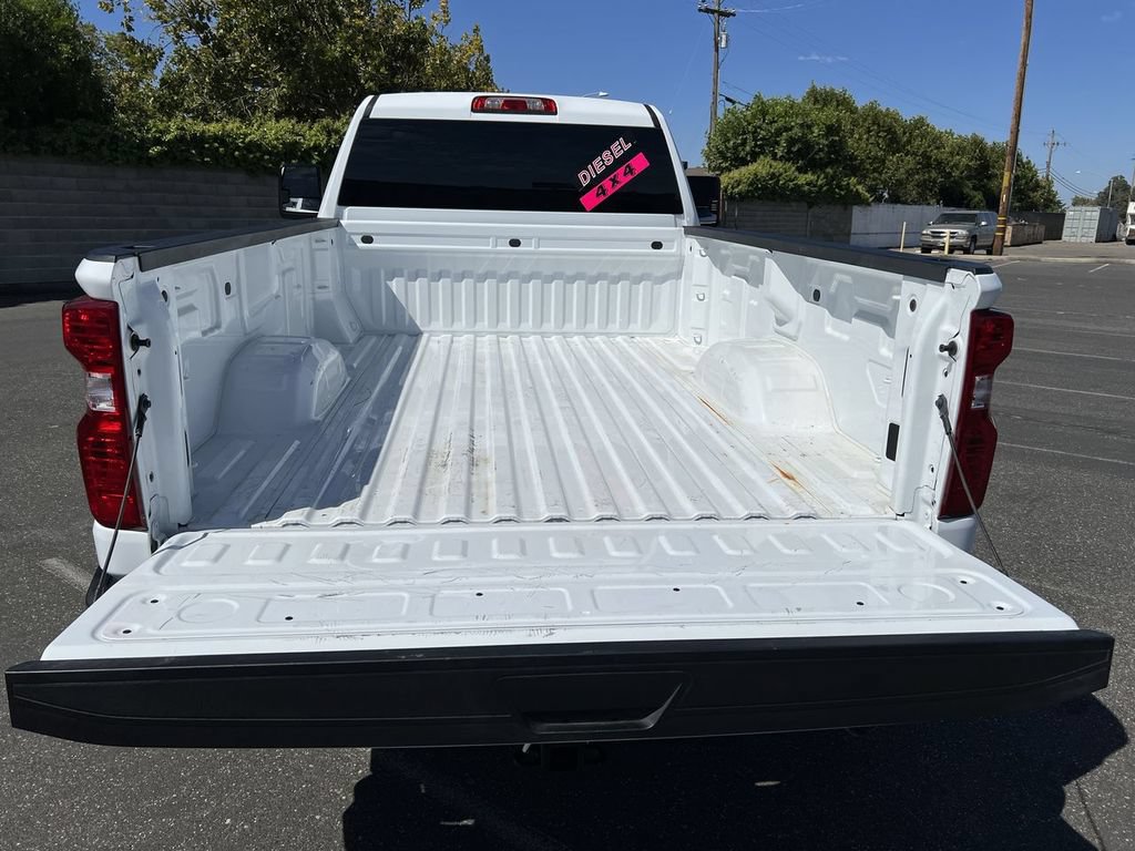 Used 2024 Chevrolet Silverado 2500 LT AWD/4WD image 25