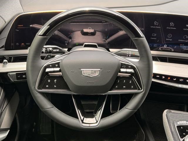 New 2026 Cadillac Optiq Luxury 2 RWD image 11