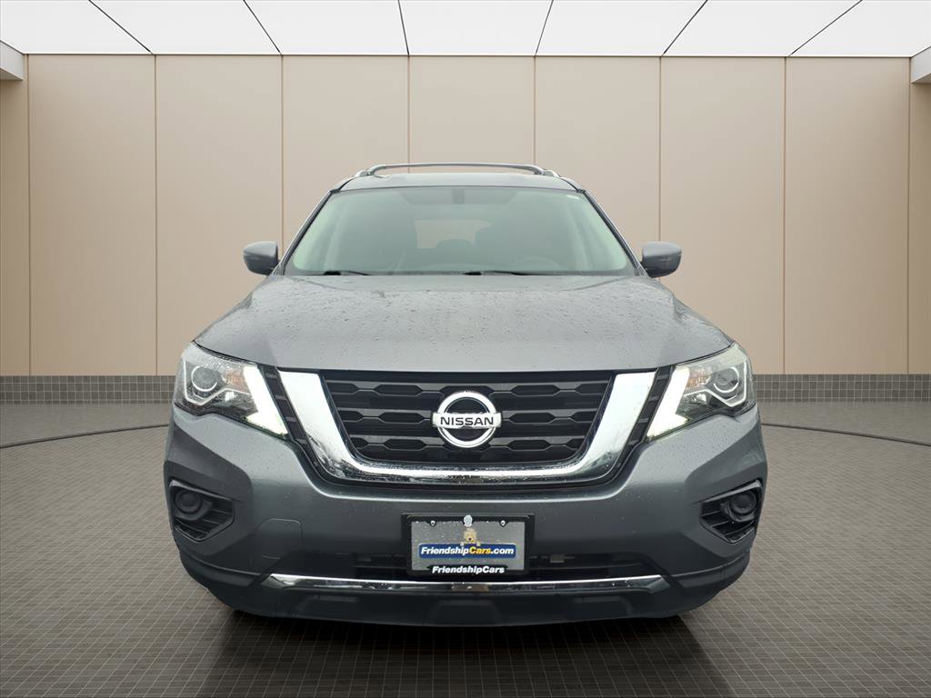Used 2020 Nissan Pathfinder S image 3