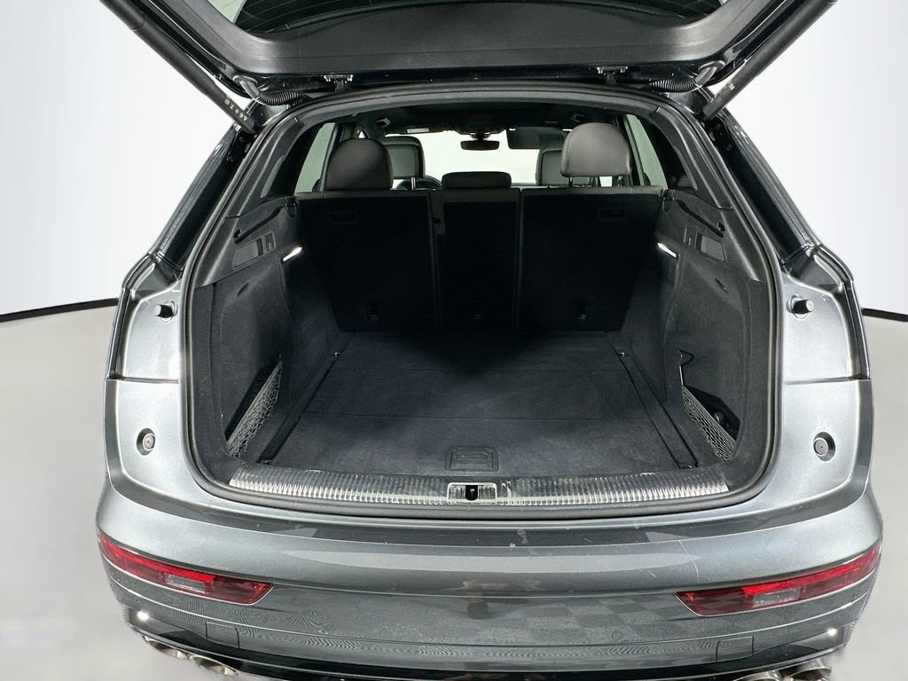 Used 2025 Audi SQ5 Premium Plus AWD/4WD image 28