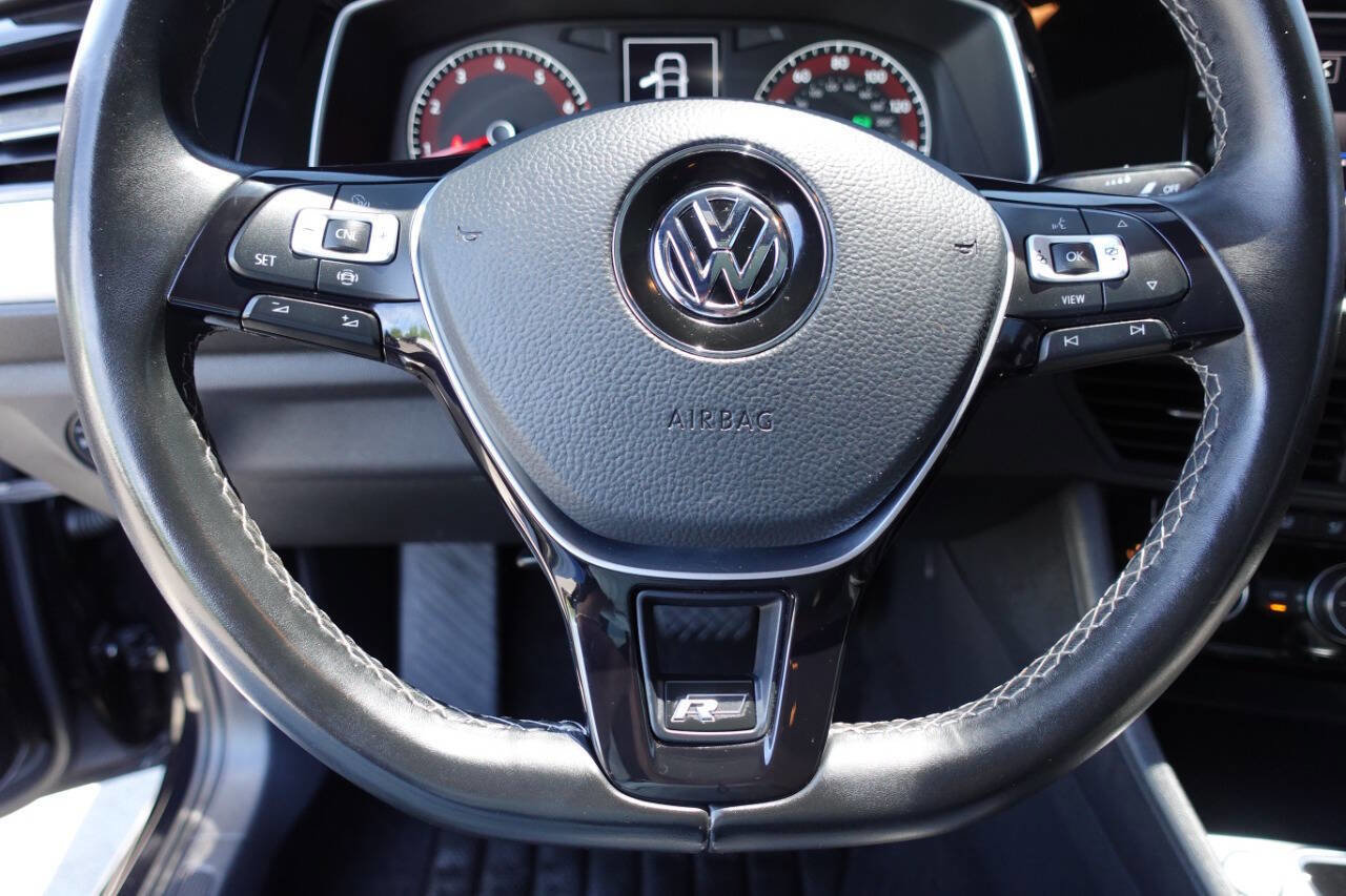 Used 2021 Volkswagen Jetta R-Line w/ R-Line Cold Weather Package FWD image 48