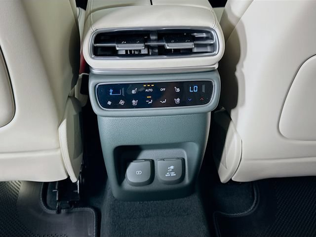 New 2026 Genesis GV80 3.5T Prestige AWD/4WD image 18