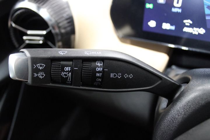 New 2026 Chevrolet Equinox ACTIV AWD/4WD image 36