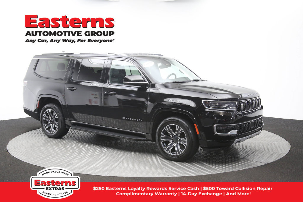 Used 2024 Jeep Wagoneer L Series II w/ Flexible Seating Group AWD/4WD image 53