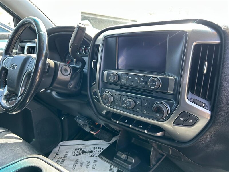 Used 2018 Chevrolet Silverado 1500 LT w/ All Star Edition RWD image 17
