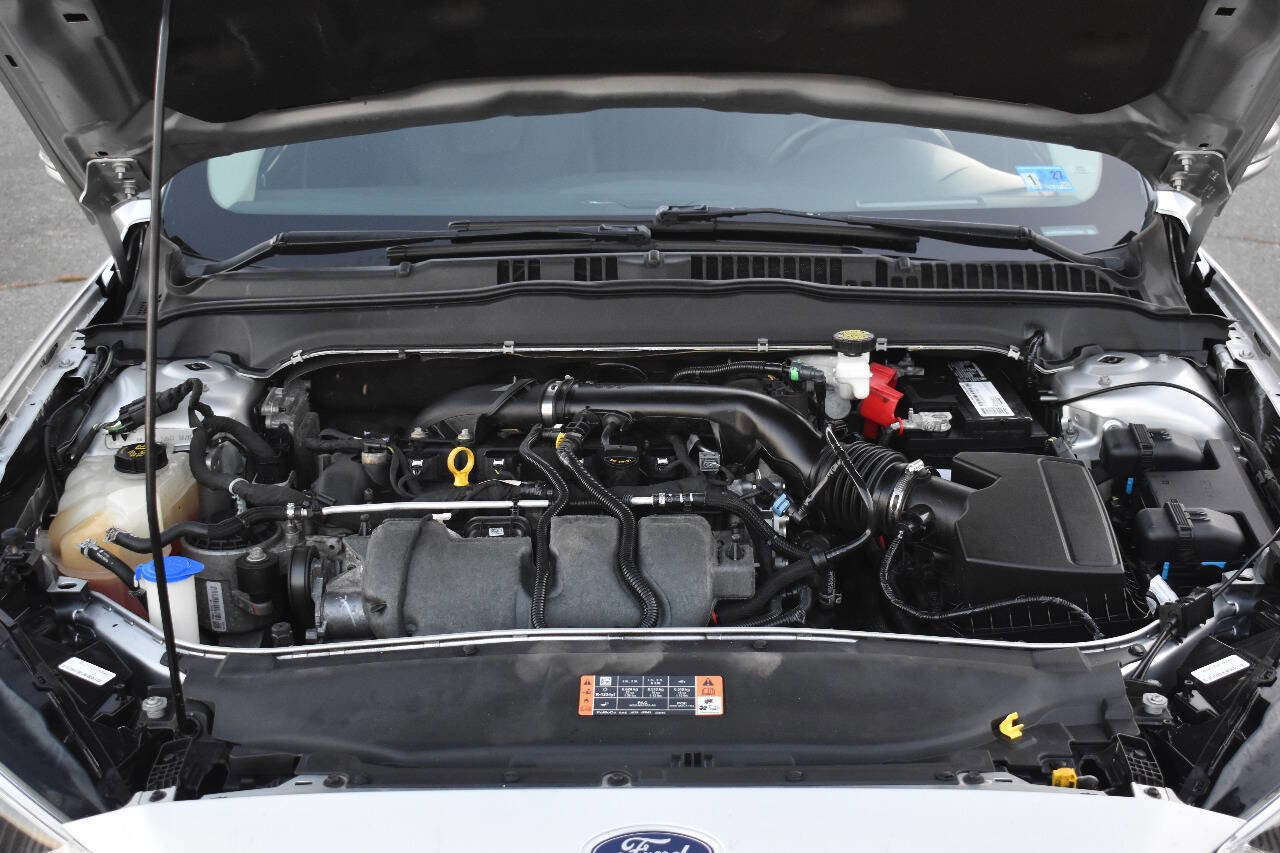 Used 2019 Ford Fusion Titanium AWD/4WD image 36