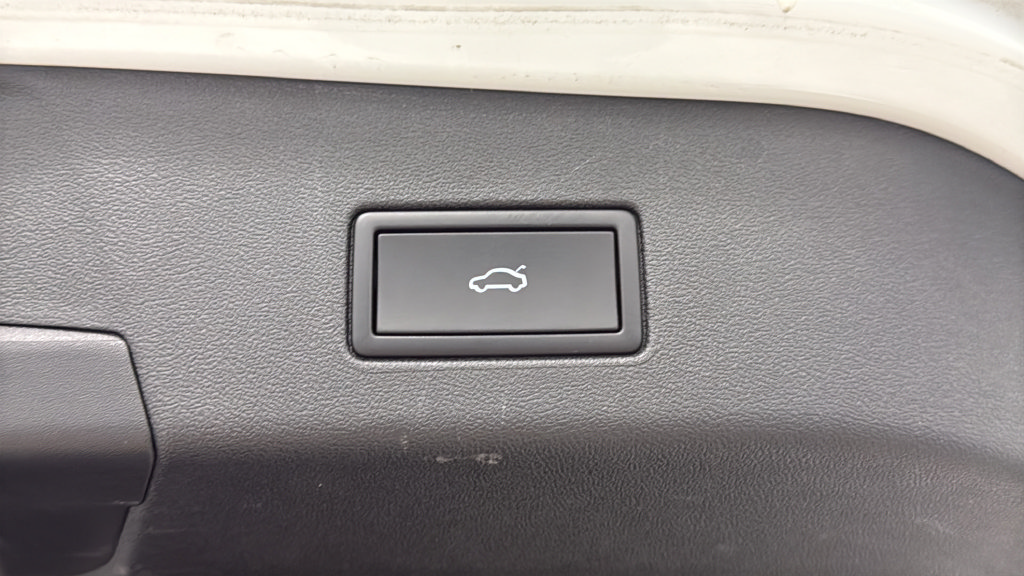 Used 2023 Volkswagen ID.4 Pro S AWD/4WD image 29