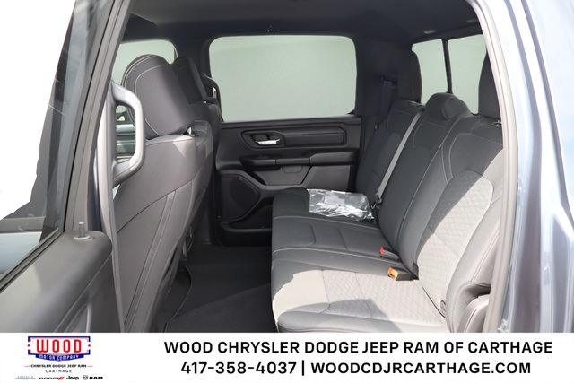 New 2026 RAM 1500 Express AWD/4WD image 12