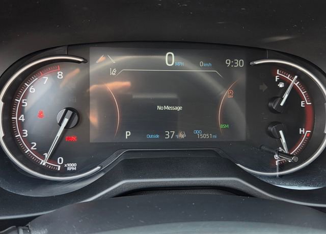 Used 2024 Toyota RAV4 XLE Premium image 33