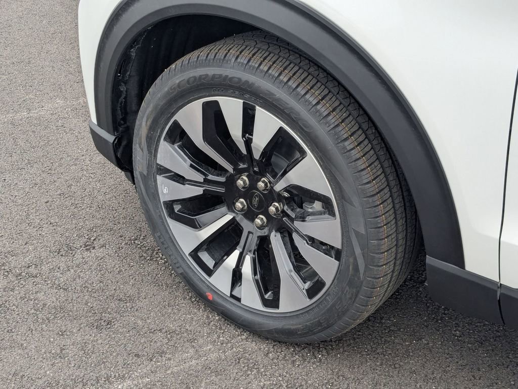 New 2026 Ford Explorer Platinum image 57