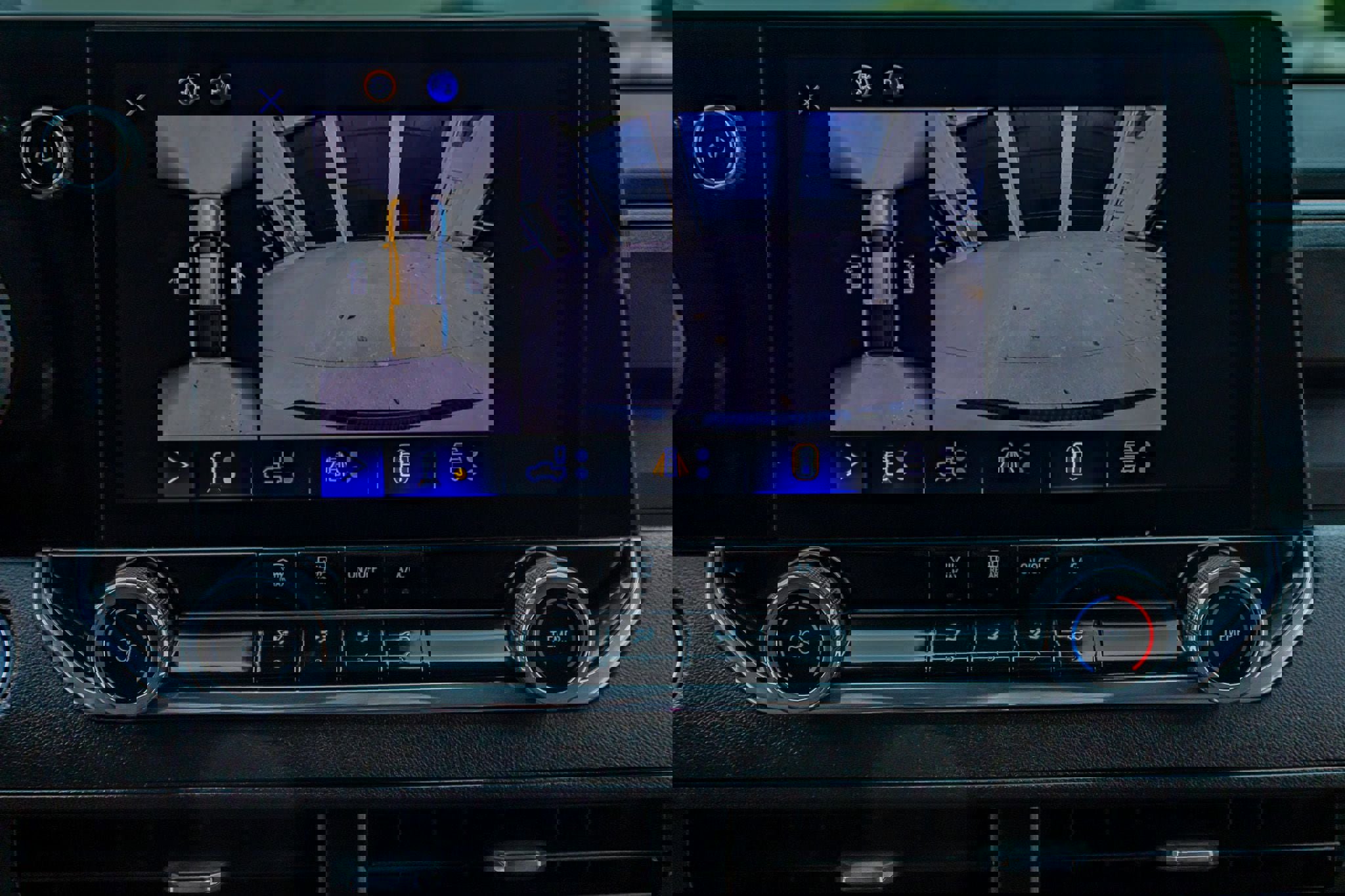 Used 2023 Chevrolet Colorado Trail Boss w/ Technology Package AWD/4WD image 25