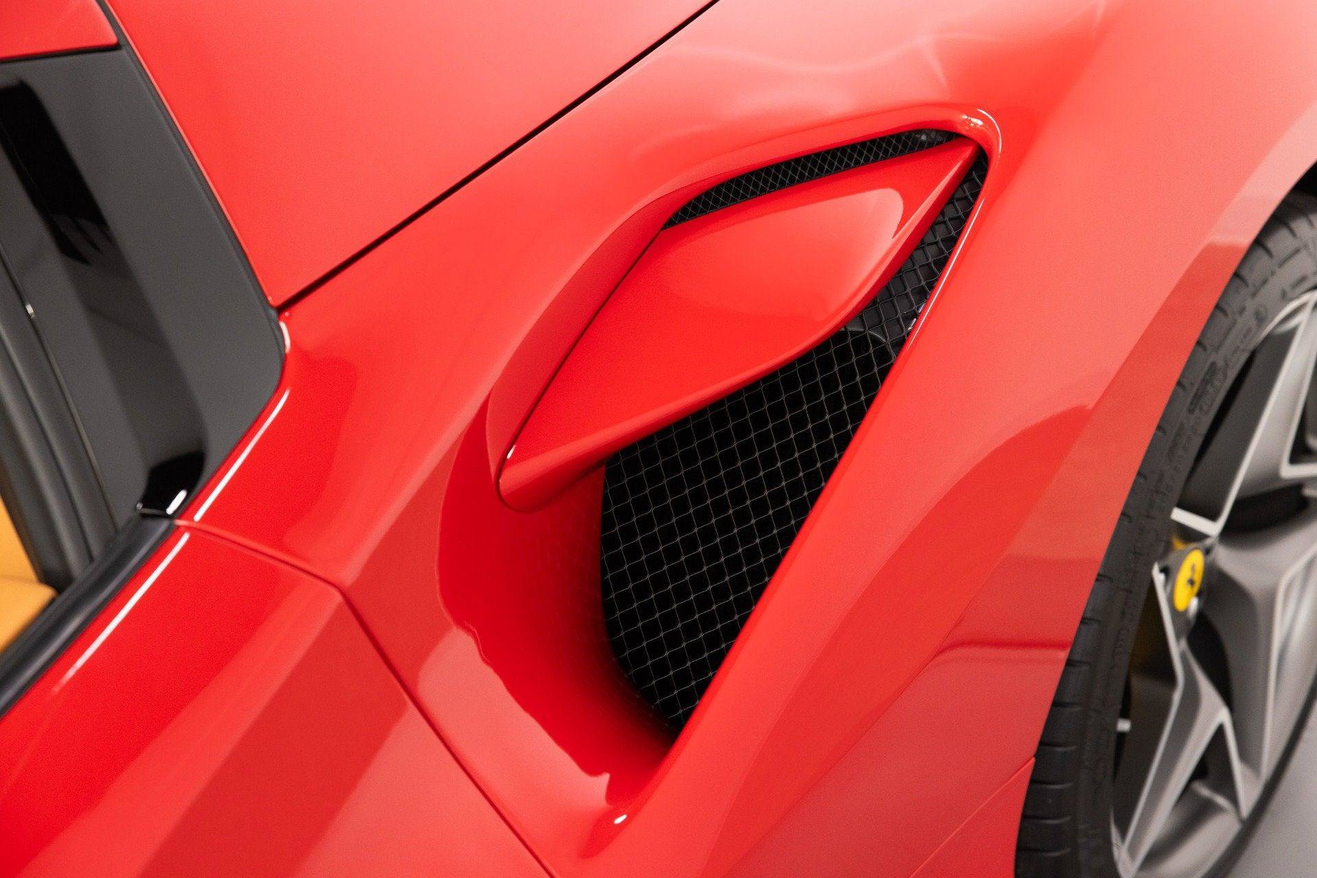 Certified 2021 Ferrari F8 Tributo RWD image 35