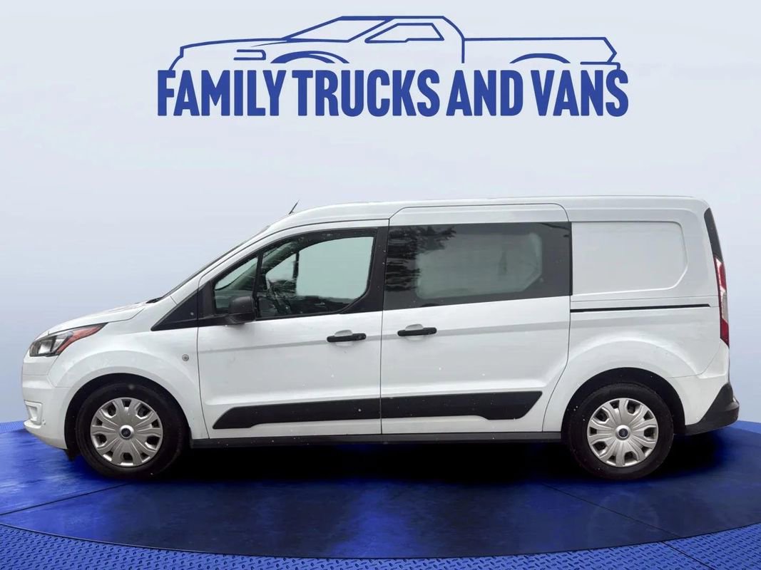 Used 2023 Ford Transit Connect XLT image 2