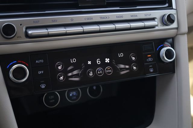 New 2026 Genesis G70 2.5T Prestige image 19