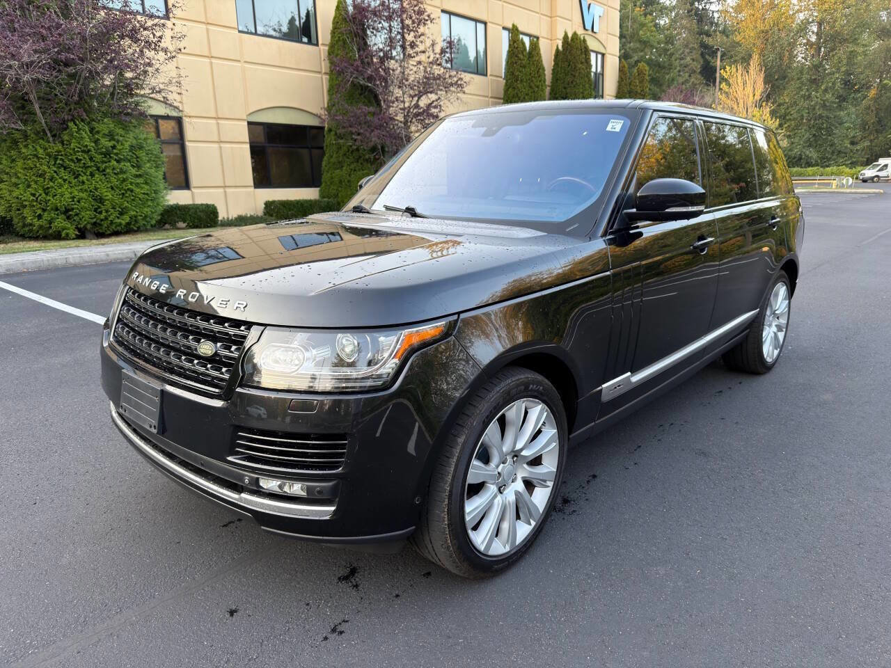 Used 2014 Land Rover Range Rover Long Wheelbase Supercharged image 1