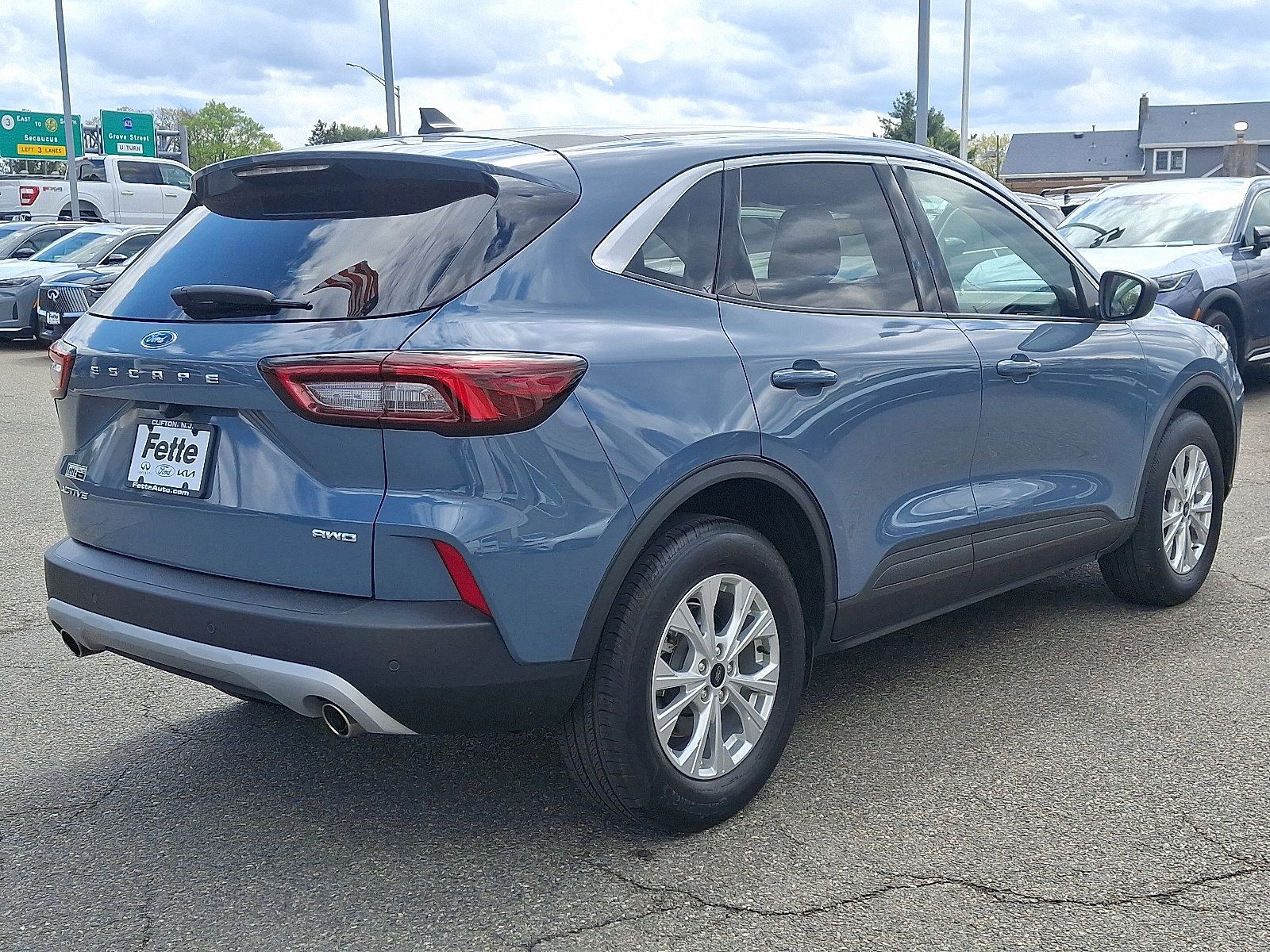 Certified 2023 Ford Escape Active w/ Tech Pack #1 image 4