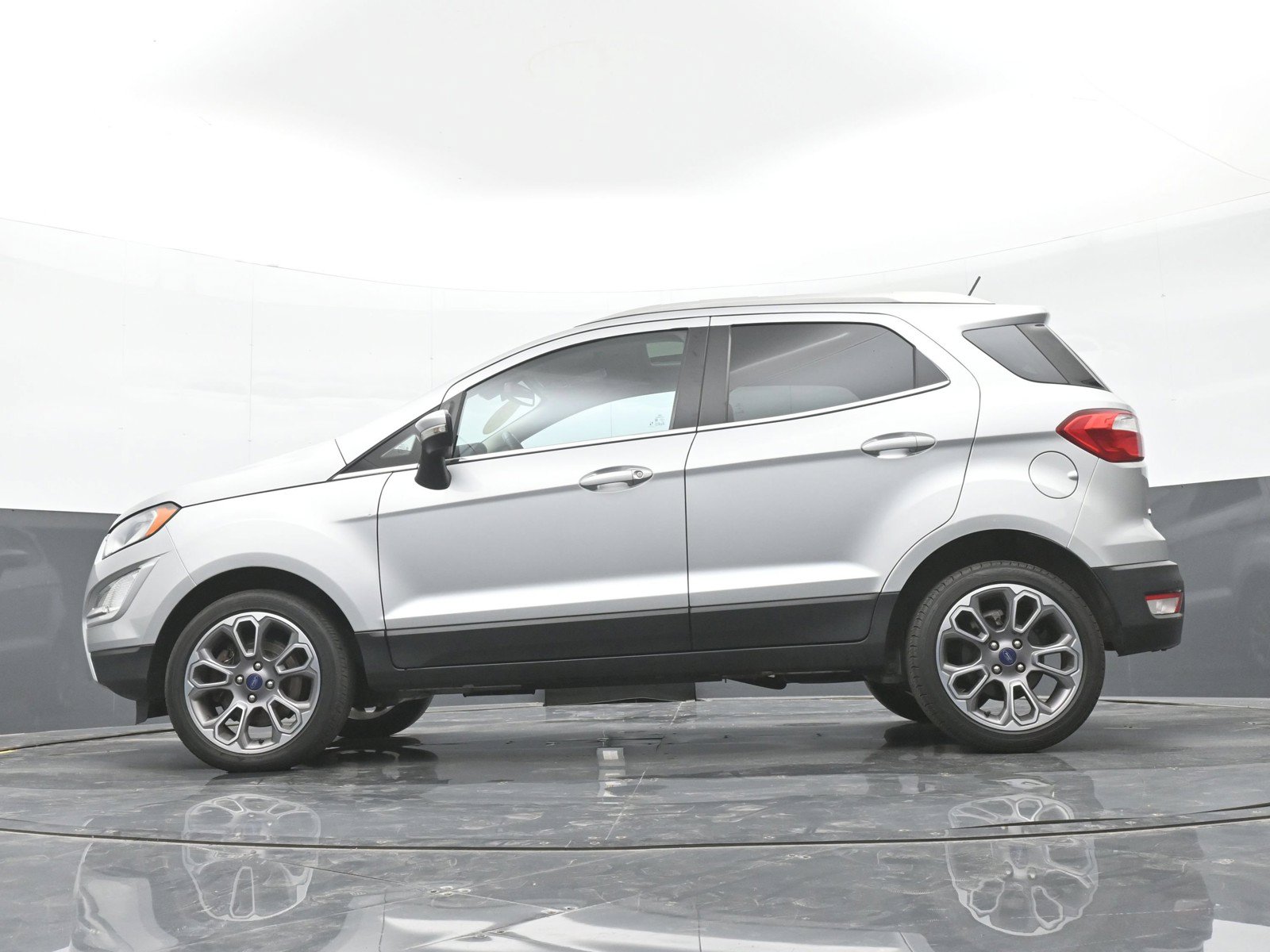 Used 2021 Ford EcoSport Titanium FWD image 44