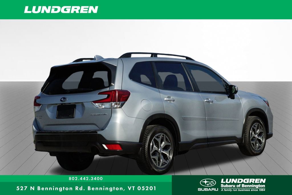 Used 2019 Subaru Forester Premium w/ All-Weather Package image 3