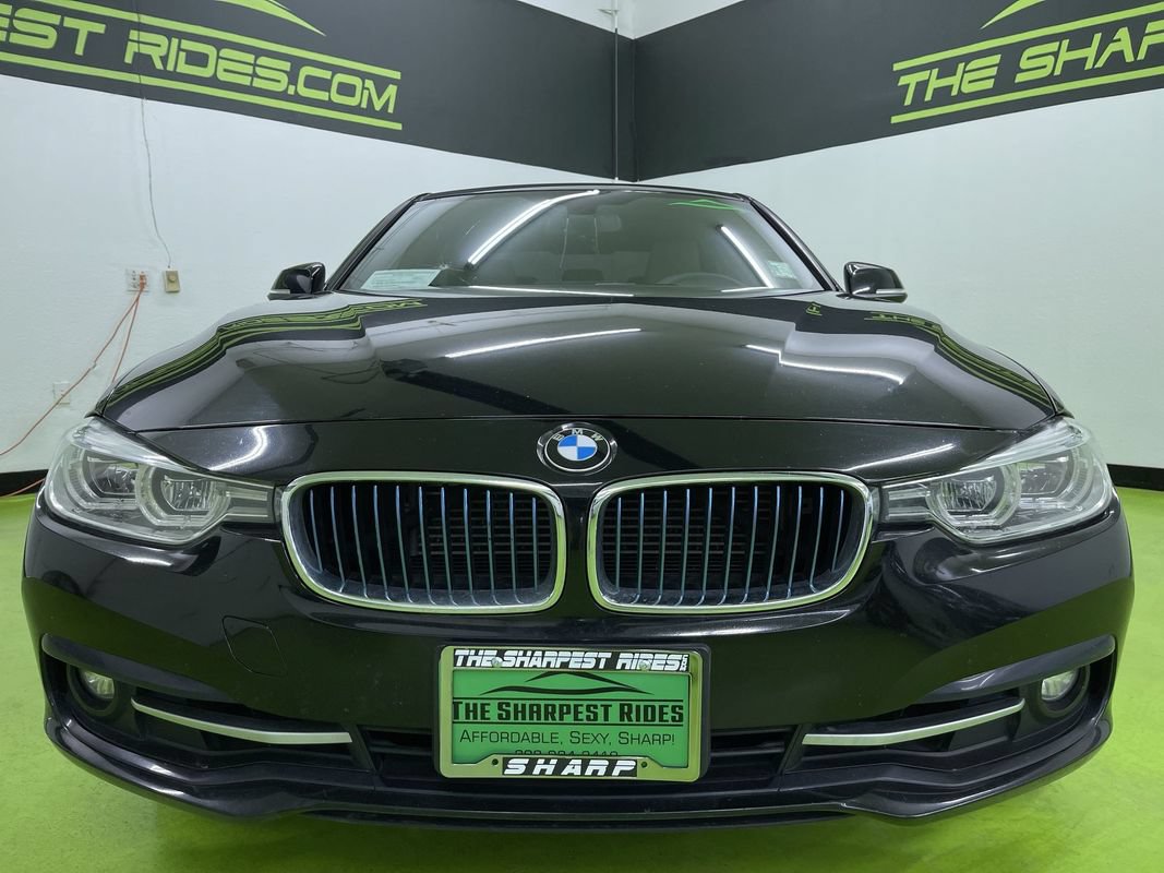 Used 2018 BMW 330e w/ Convenience Package RWD image 3