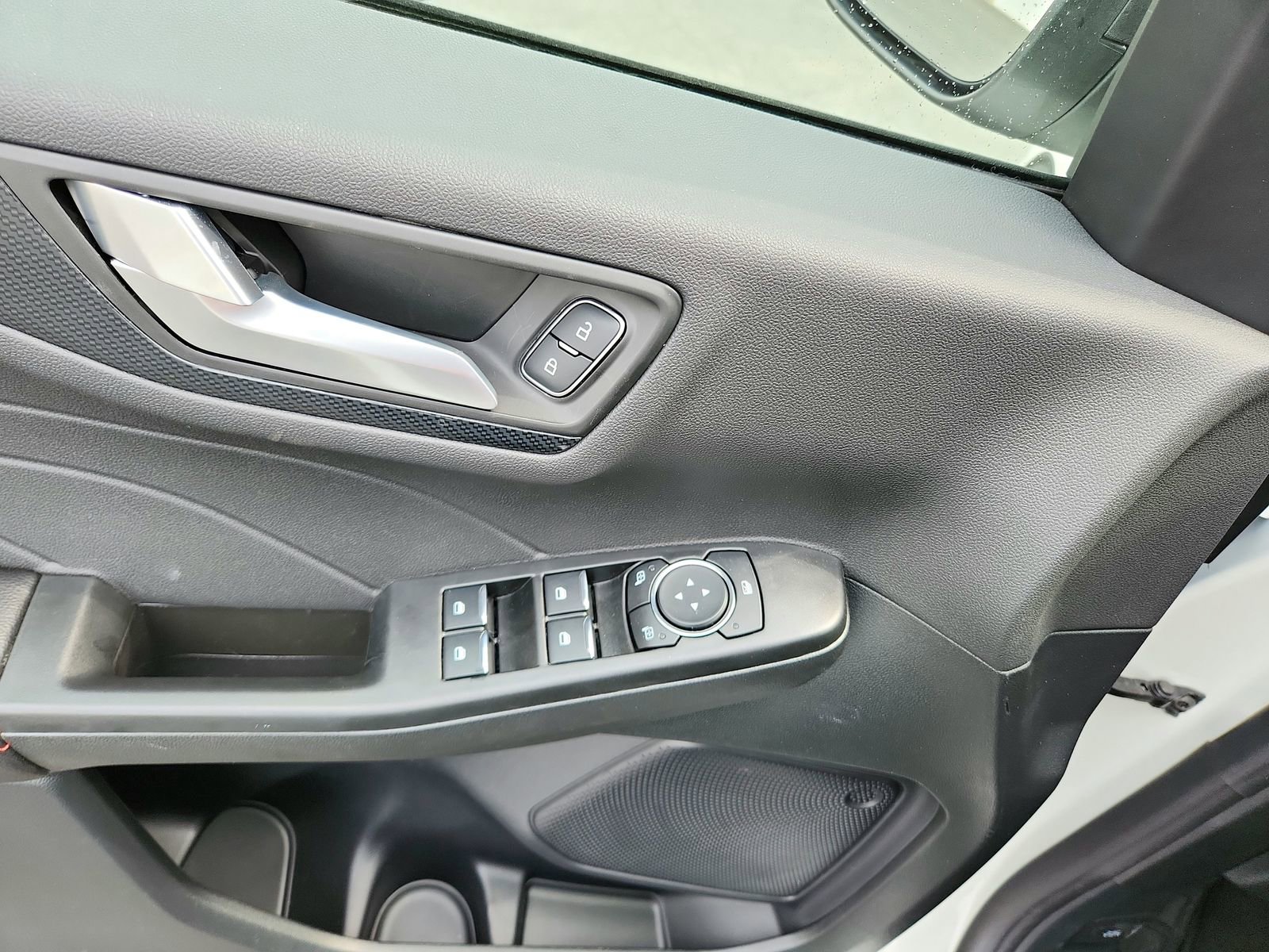 New 2026 Ford Escape ST-Line w/ Tech Pack #1 image 21