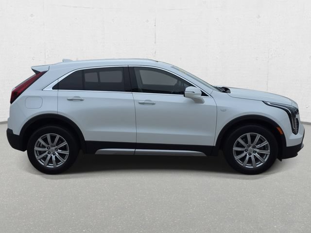 Certified 2023 Cadillac XT4 Premium Luxury w/ Technology Package AWD/4WD image 4