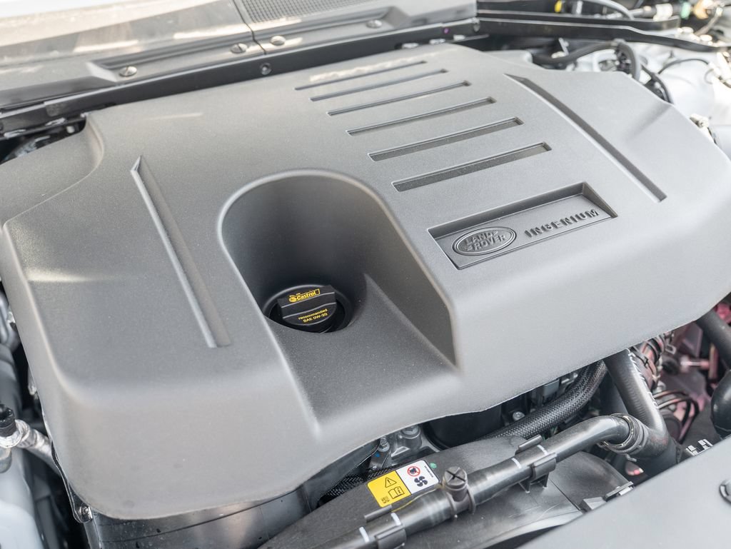 New 2026 Land Rover Defender 130 S AWD/4WD image 24