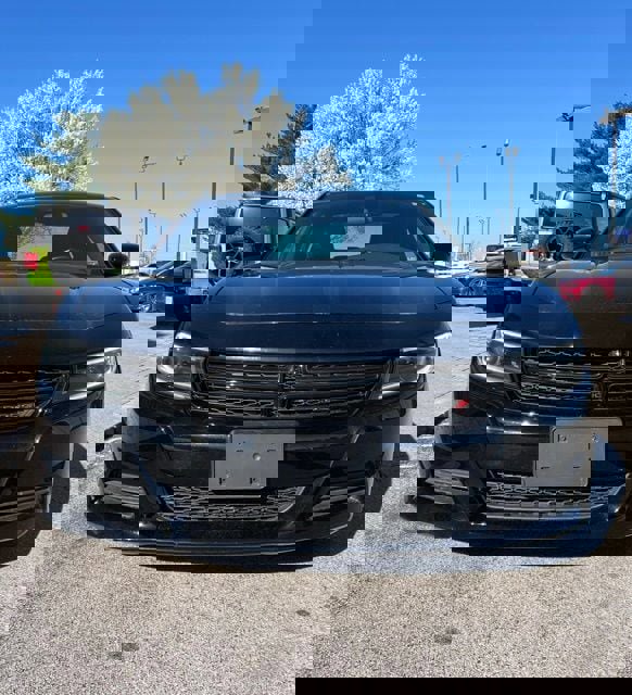 Used 2022 Dodge Charger SXT w/ Blacktop Package image 4