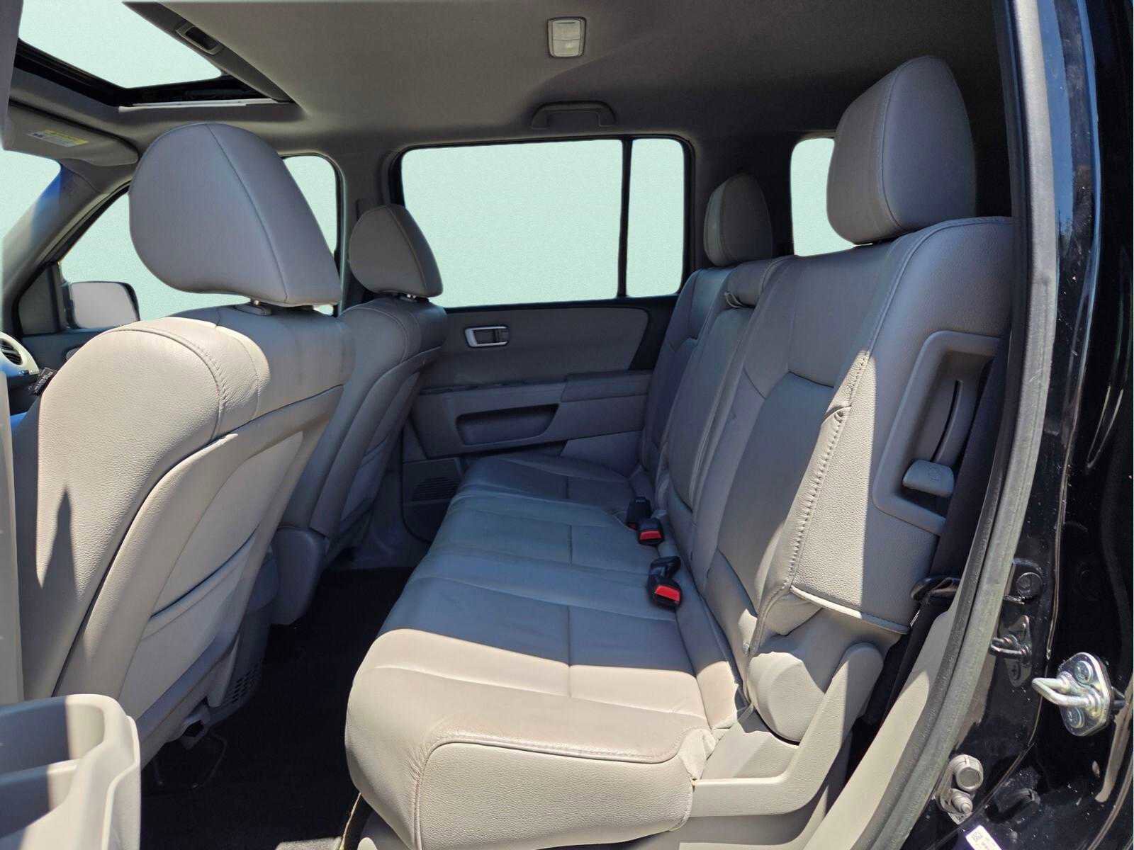 Used 2015 Honda Pilot EX-L image 9