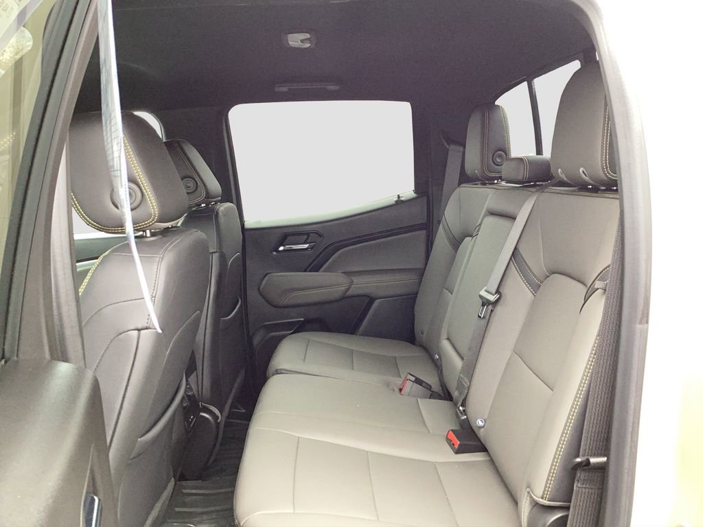 Used 2024 Chevrolet Colorado ZR2 w/ ZR2 Bison Edition image 13