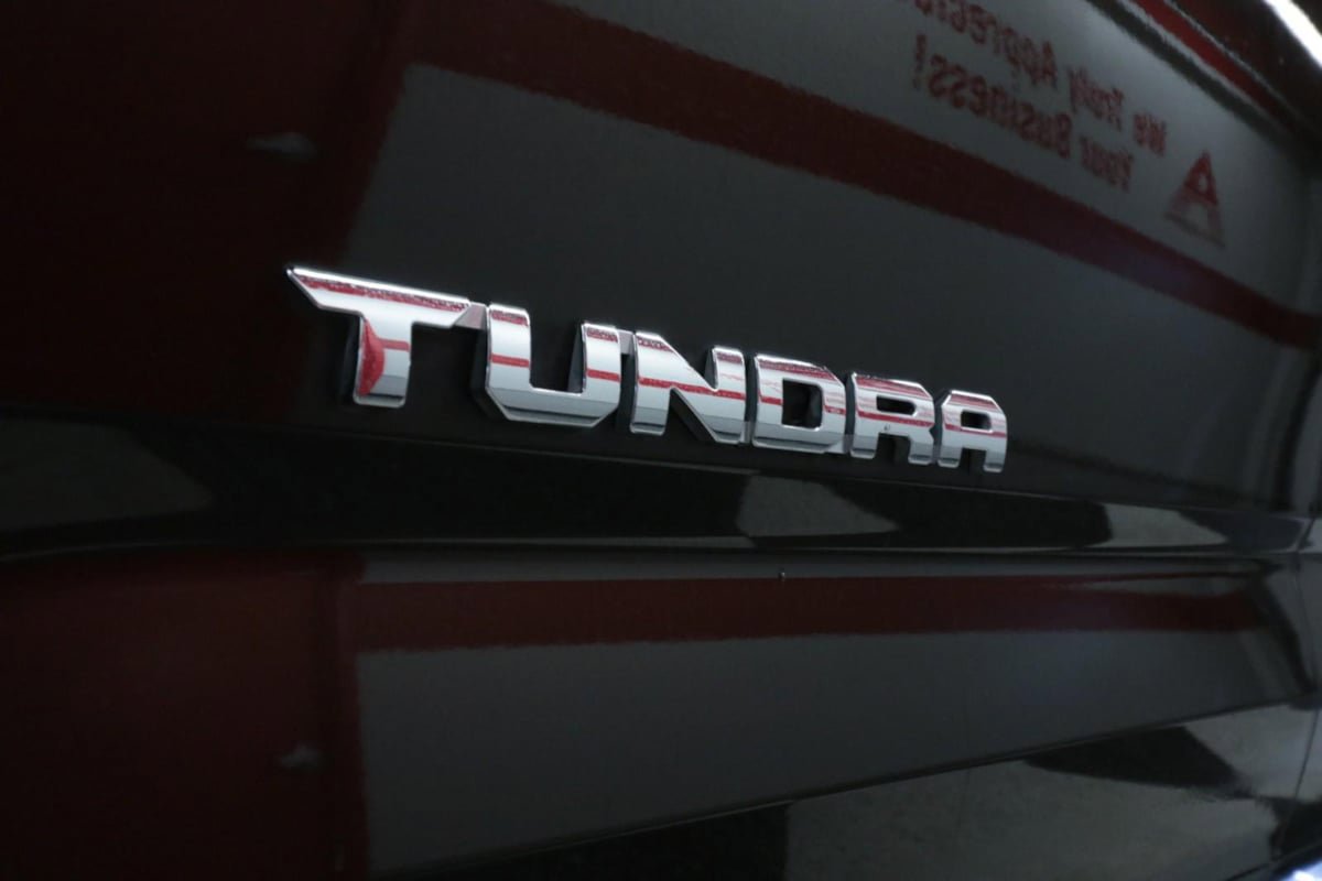 Used 2023 Toyota Tundra Limited w/ Power Package image 41
