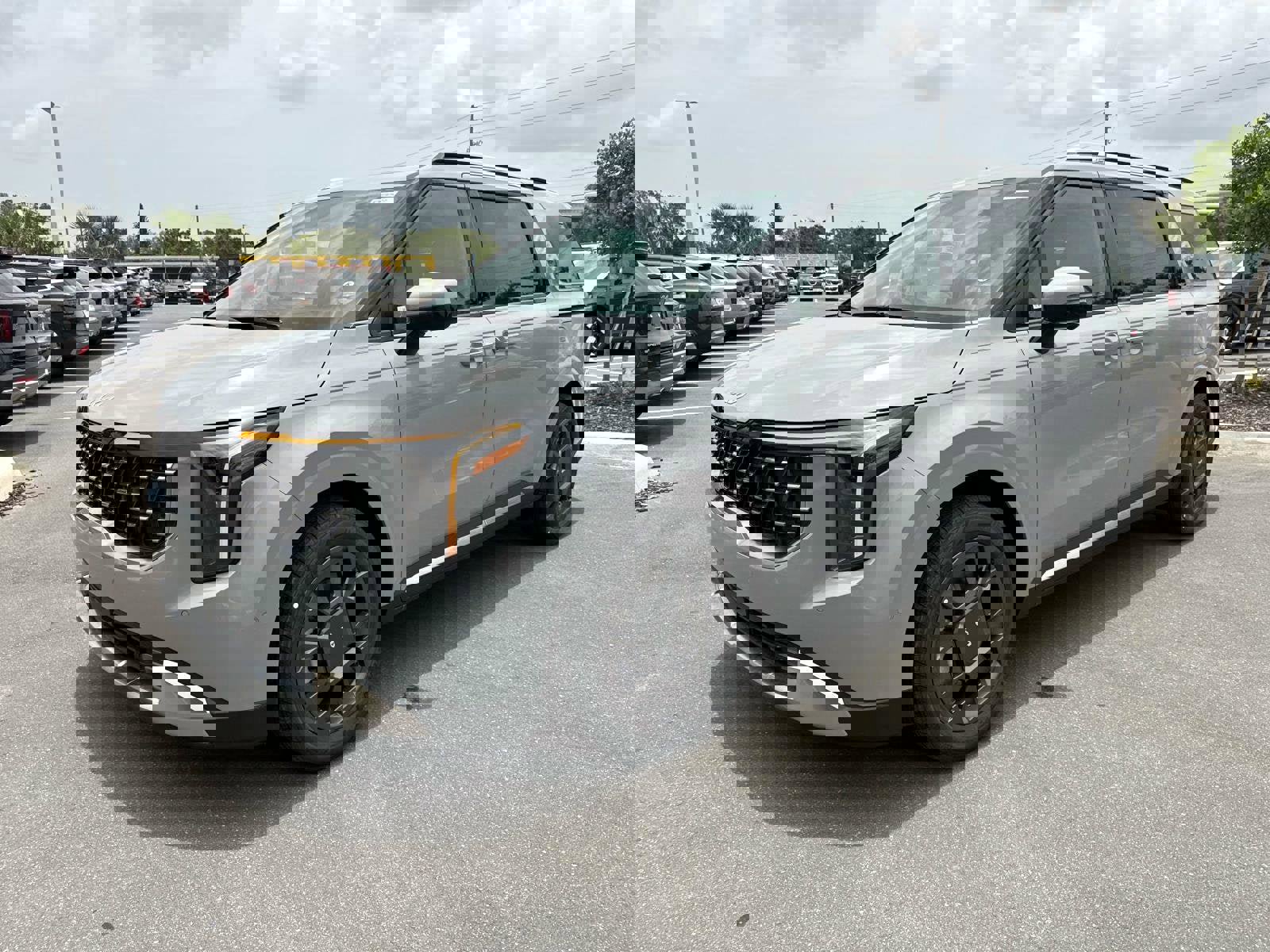 New 2025 Kia Carnival SX image 8