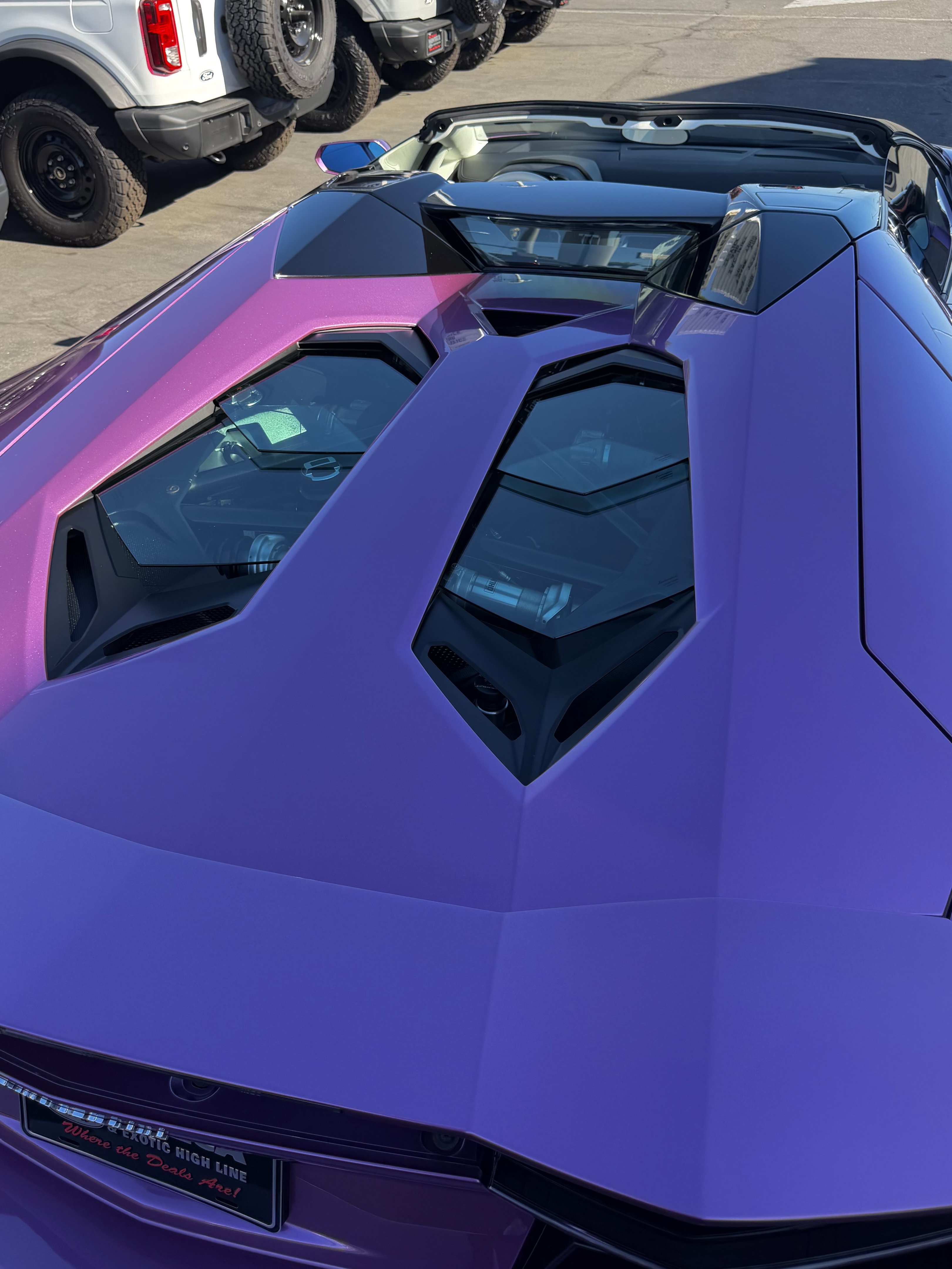Used 2015 Lamborghini Aventador LP 700-4 AWD/4WD image 4