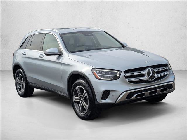 Used 2022 Mercedes-Benz GLC 300 4MATIC image 3