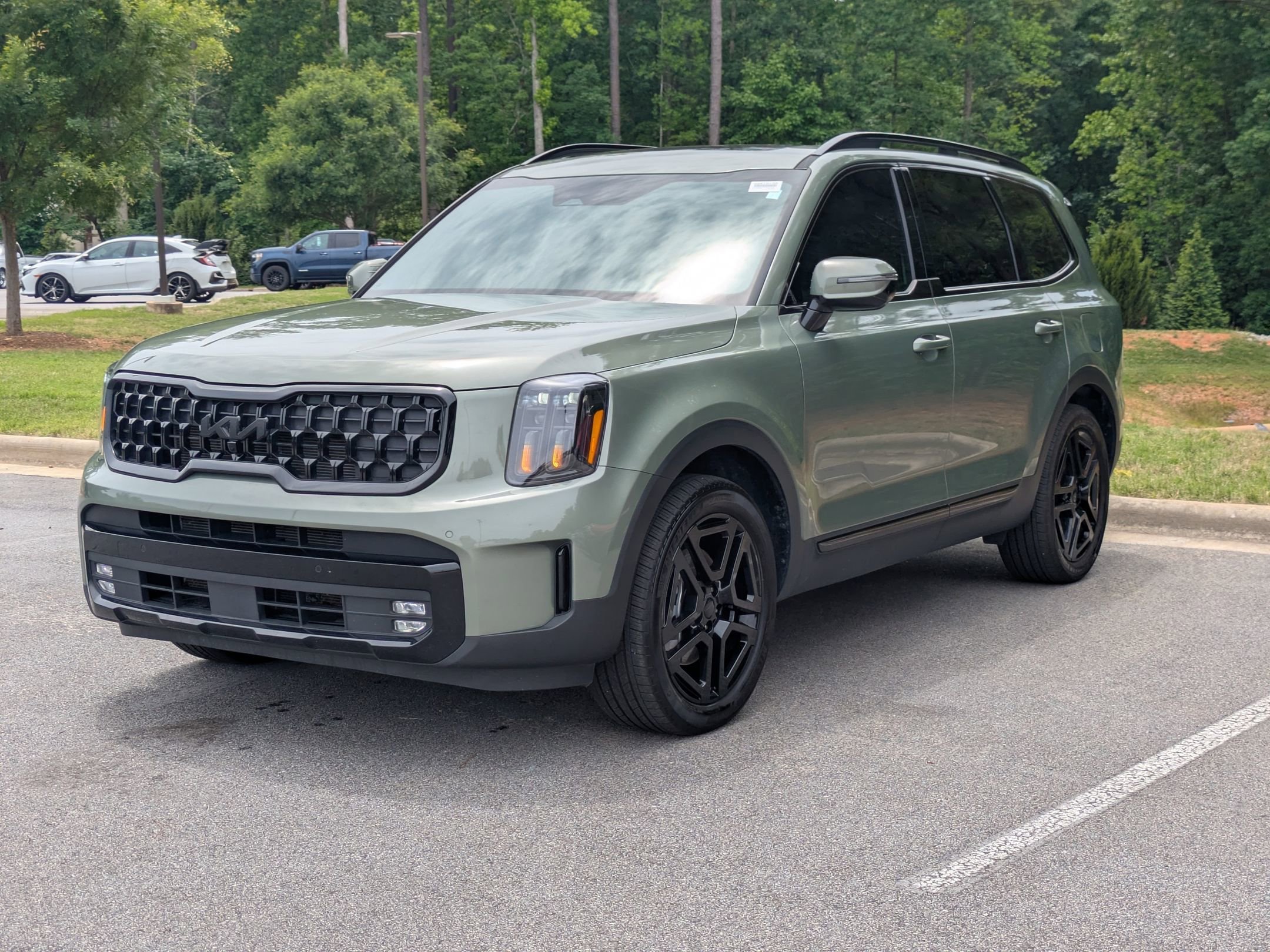 Used 2025 Kia Telluride SX X-Line AWD/4WD image 6