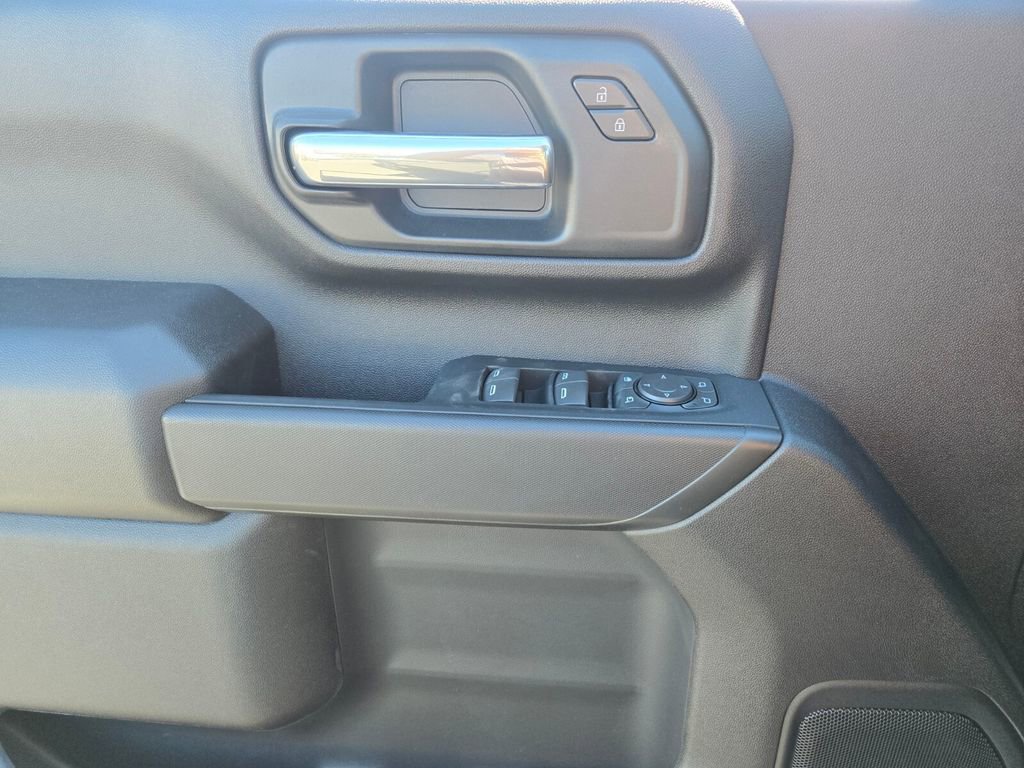 New 2026 Chevrolet Silverado 2500 Custom w/ Custom Value Package image 9
