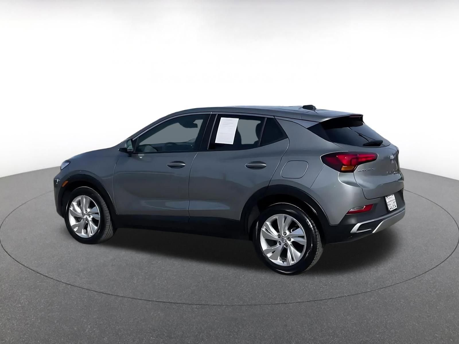 Used 2025 Buick Encore GX Preferred image 10