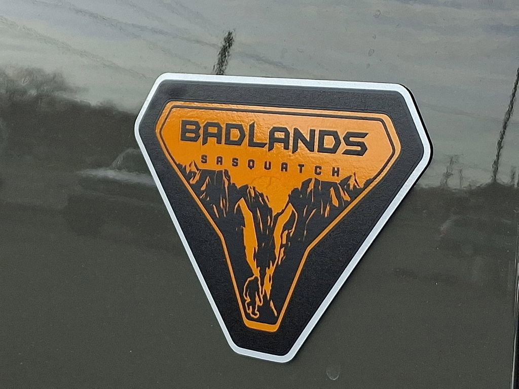 Certified 2025 Ford Bronco Badlands w/ Sasquatch Package image 31