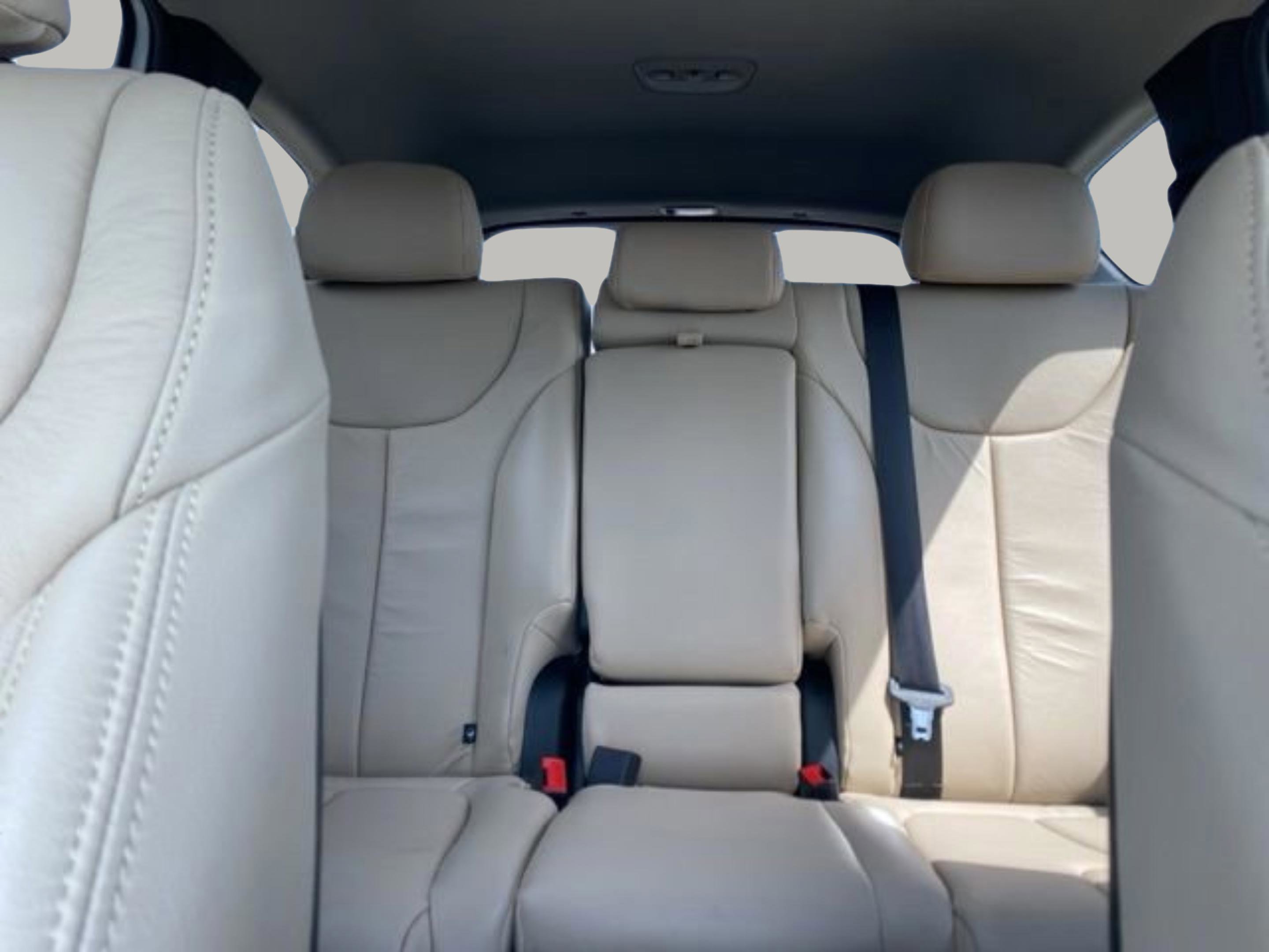 Used 2023 Hyundai Santa Fe SEL image 25