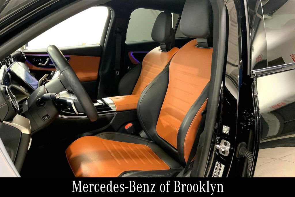 Used 2024 Mercedes-Benz GLC 300 4MATIC image 10