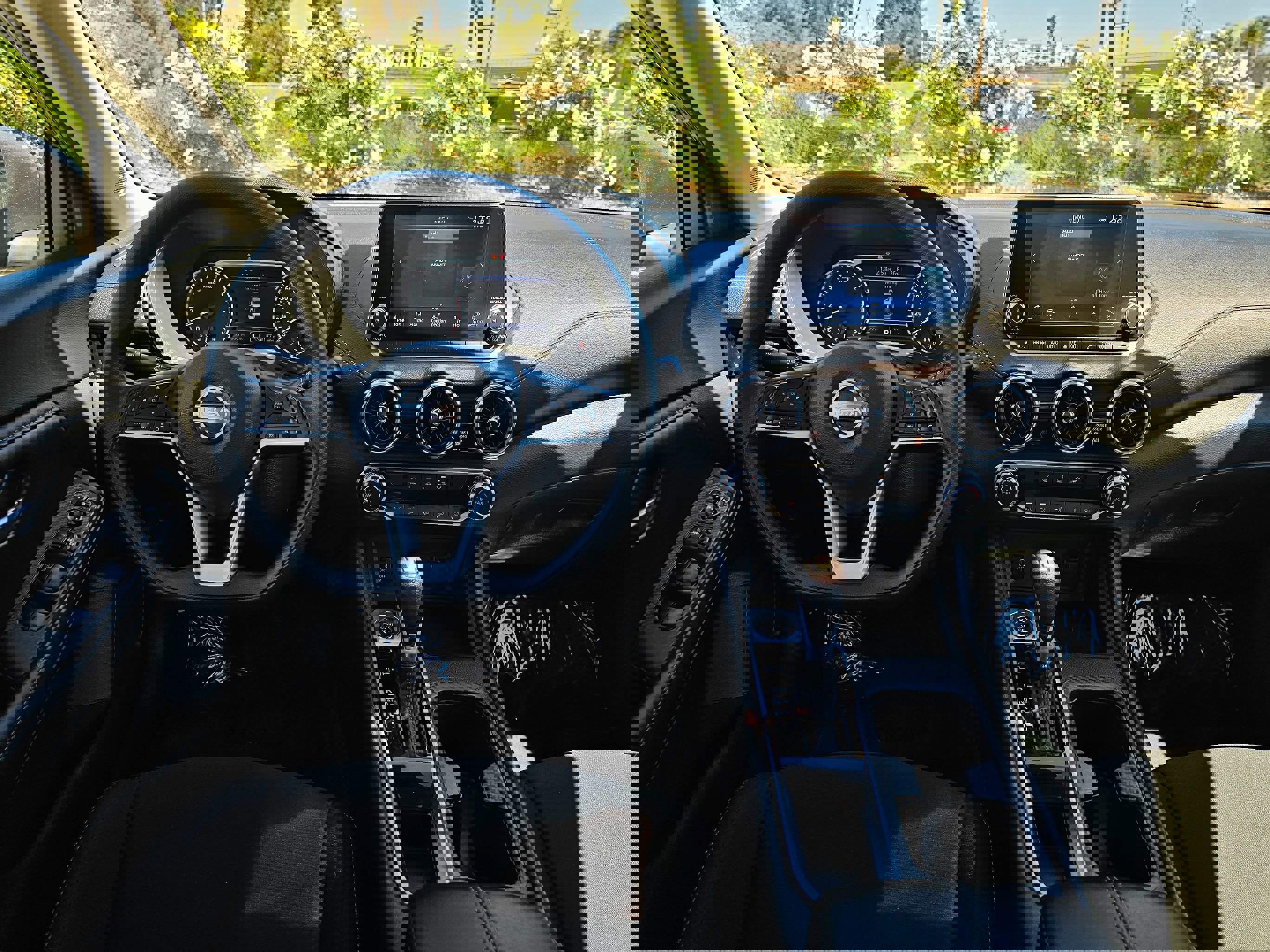 Used 2025 Nissan Sentra SV image 20