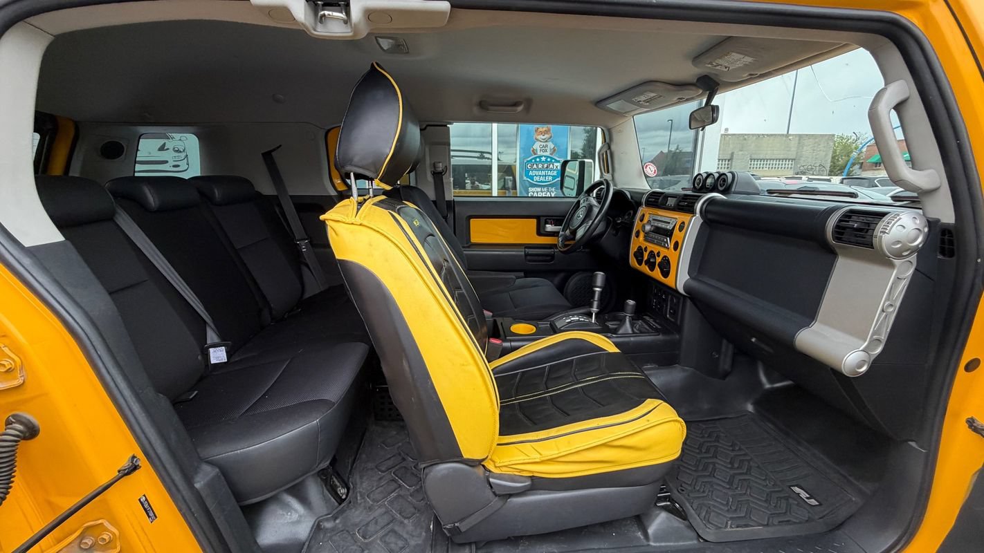 Used 2007 Toyota FJ Cruiser 4WD image 13