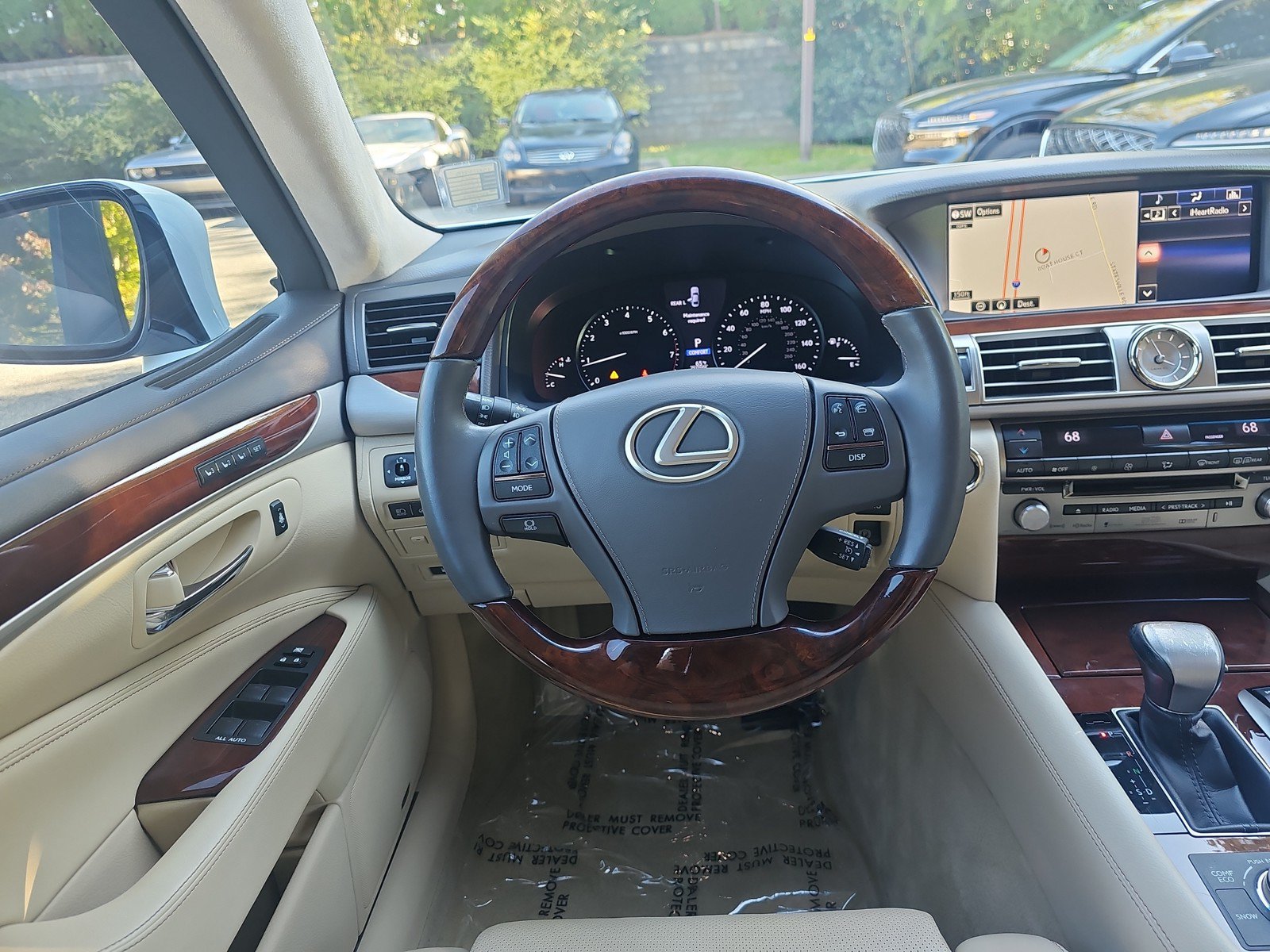 Used 2015 Lexus LS 460 L RWD image 18
