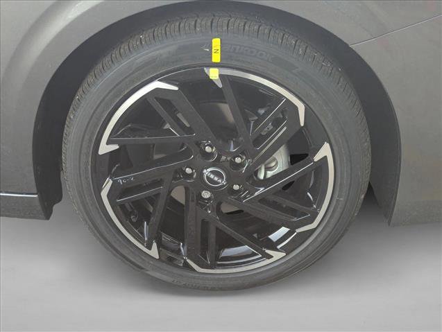 New 2026 Nissan Sentra SR image 9