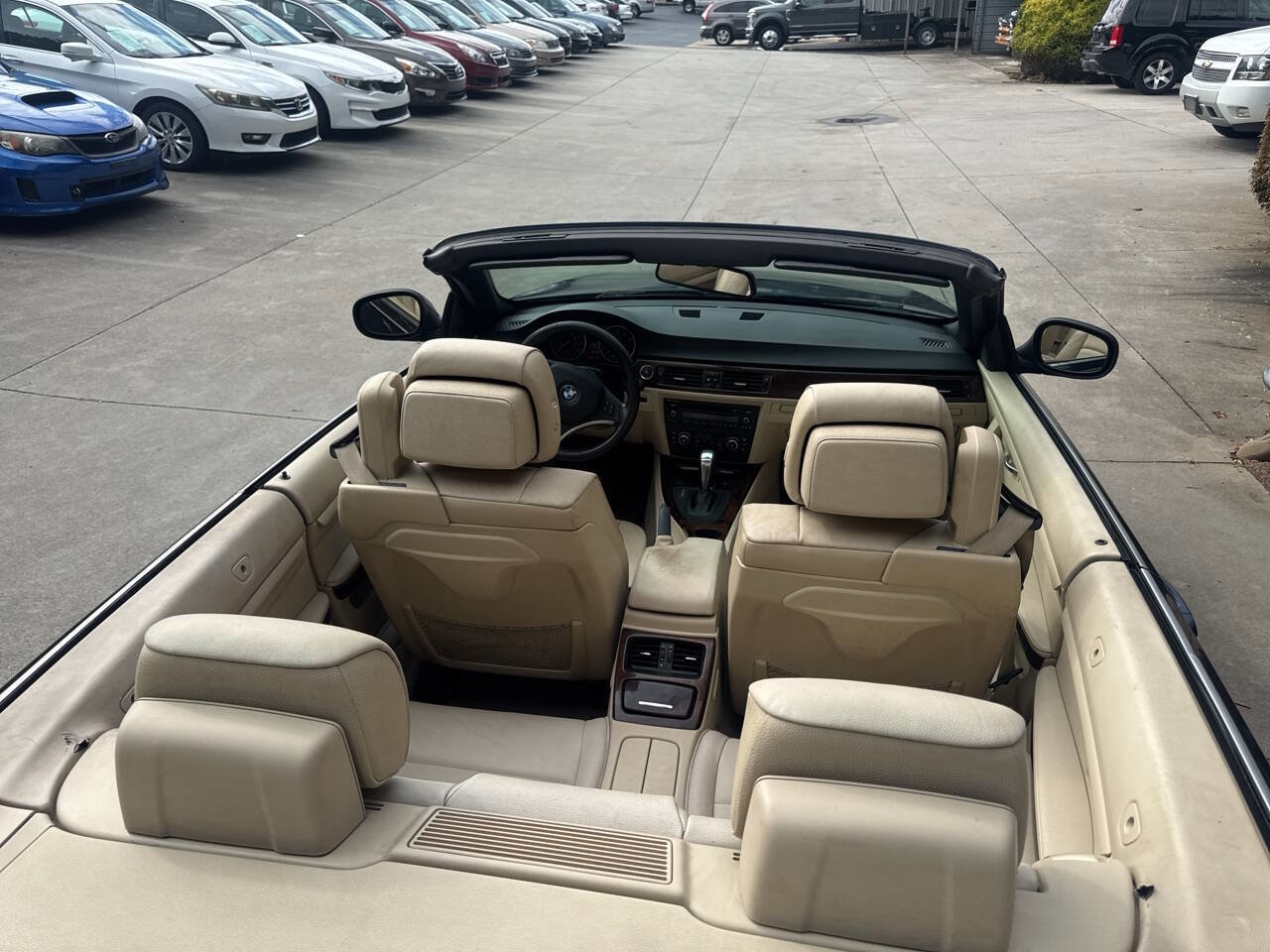 Used 2013 BMW 328i Convertible image 8