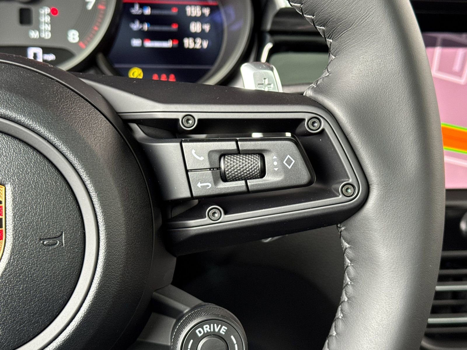 New 2026 Porsche Macan Turbo AWD/4WD image 29