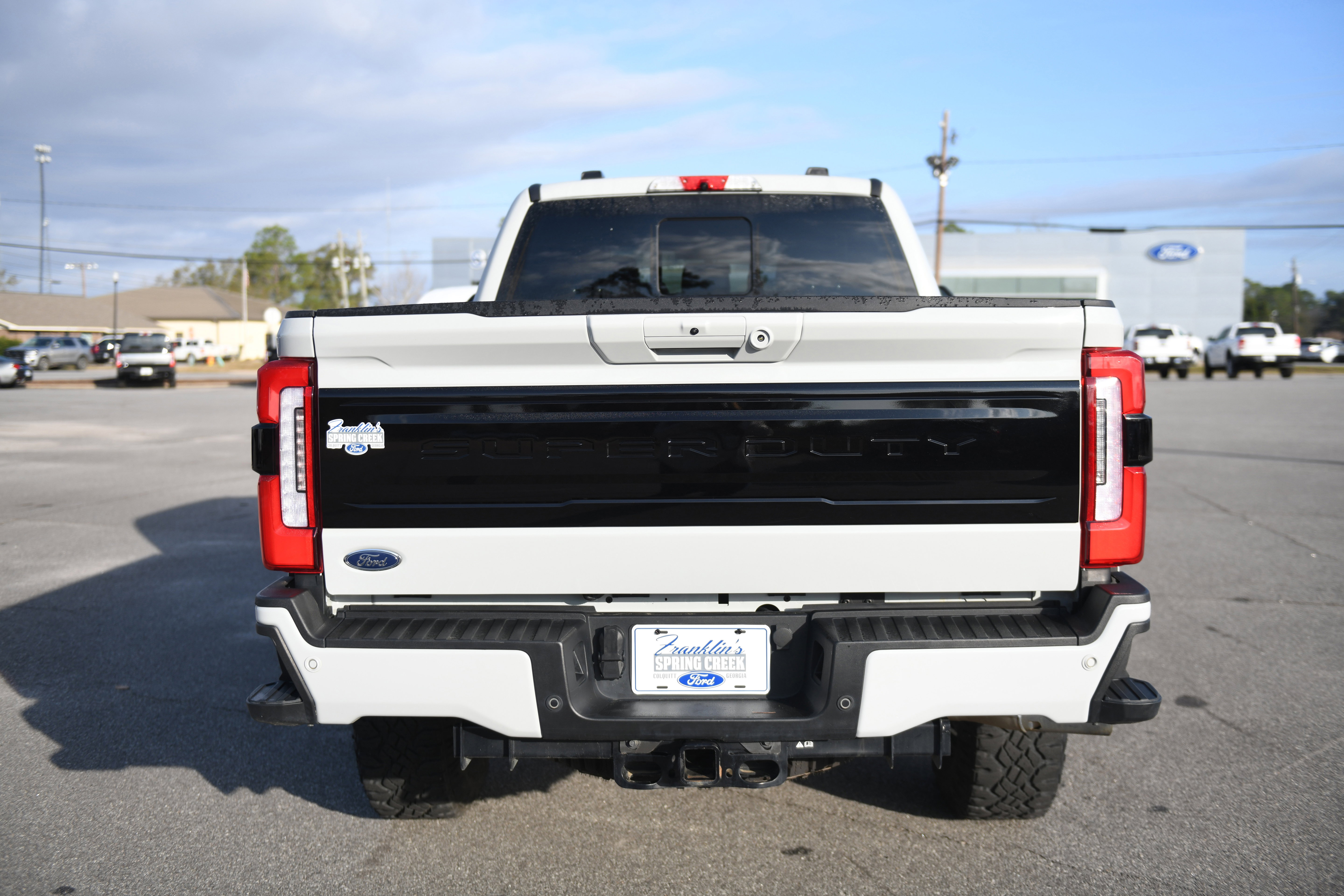 Used 2025 Ford F250 Platinum w/ Tremor Off-Road Package image 15